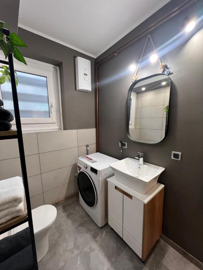 Admiral Downtown 2 Apartment Beograd Ngoại thất bức ảnh
