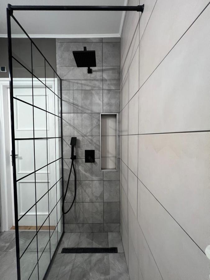 Admiral Downtown 2 Apartment Beograd Ngoại thất bức ảnh